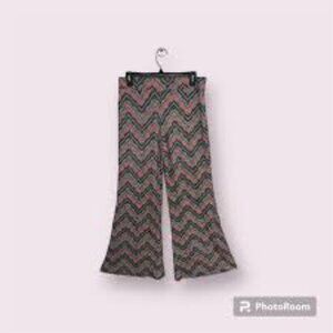 Mossimo Supply Co. Peach, White and Black Flowy Chevron Palazzo Pants Women's Lg